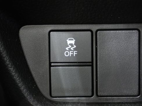 Used 2025 Honda HR-V EX-L image 15