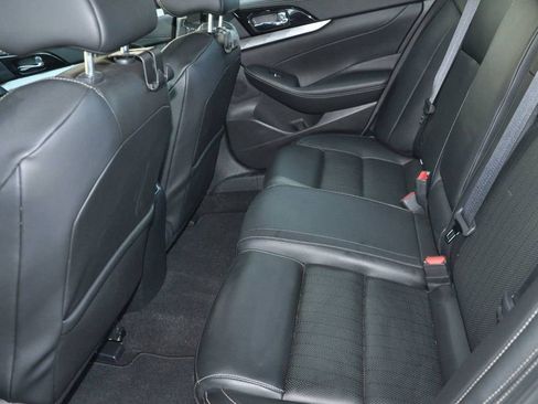 Used 2021 Nissan Maxima 3.5 SV w/ Floor Mat Group image 12