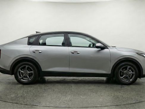 Used 2025 Kia K4 LXS image 11