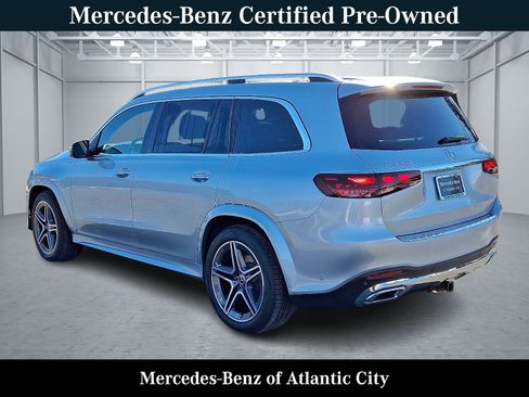 Certified 2025 Mercedes-Benz GLS 450 4MATIC image 4
