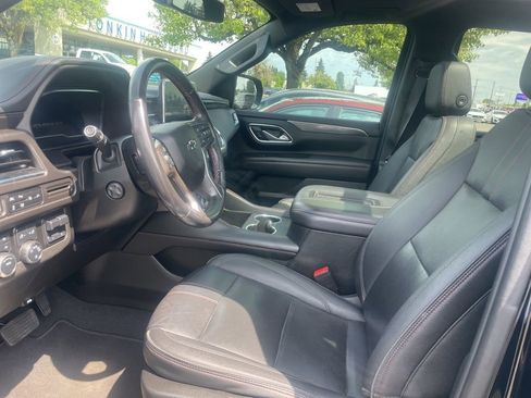 Used 2022 Chevrolet Tahoe RST w/ Sport Performance Package AWD/4WD image 6