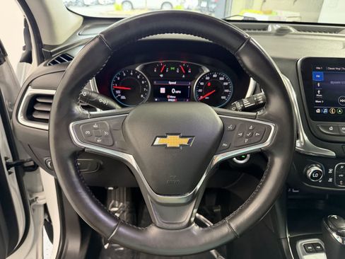 Used 2019 Chevrolet Equinox LT AWD/4WD image 16