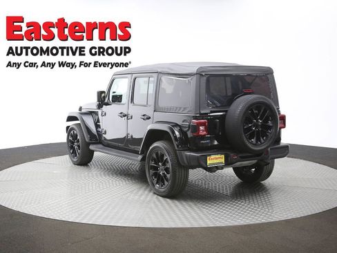 Used 2021 Jeep Wrangler Unlimited Sahara w/ Cold Weather Group AWD/4WD image 65
