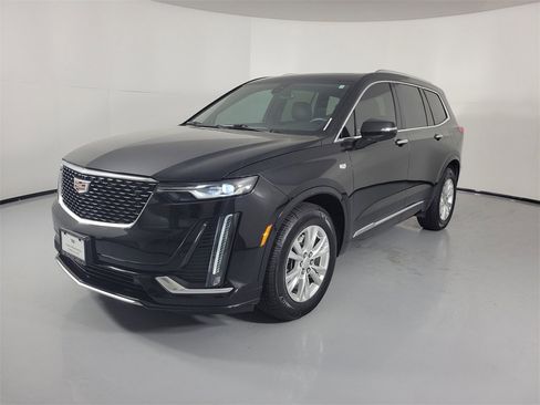 Certified 2024 Cadillac XT6 Luxury w/ LPO, Floor Liner Package image 2