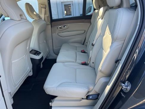 New 2026 Volvo XC90 B6 Ultra w/ Protection Package AWD/4WD image 23