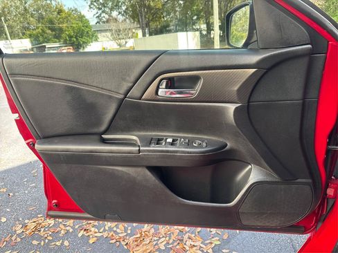 Used 2017 Honda Accord Sport Special Edition image 21