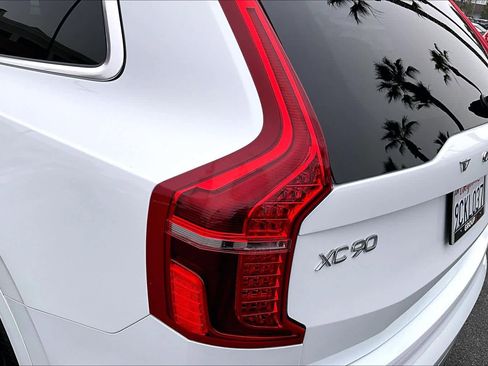 Used 2019 Volvo XC90 T5 Momentum image 27