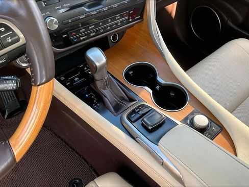 Used 2017 Lexus RX 350 AWD w/ Premium Package image 33