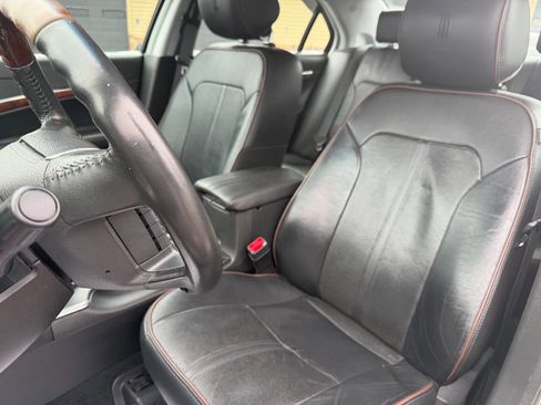 Used 2012 Lincoln MKZ image 15