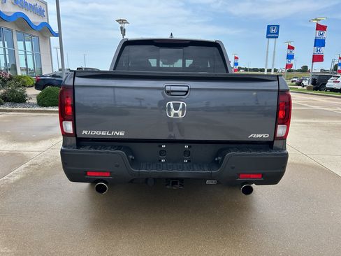 Used 2023 Honda Ridgeline RTL-E image 6
