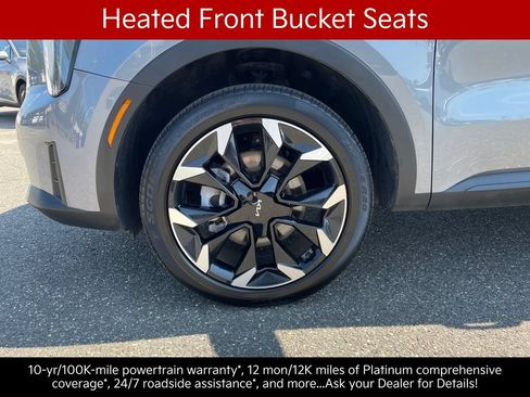 Certified 2025 Kia Sorento EX w/ Panoramic Sunroof Package AWD/4WD image 27