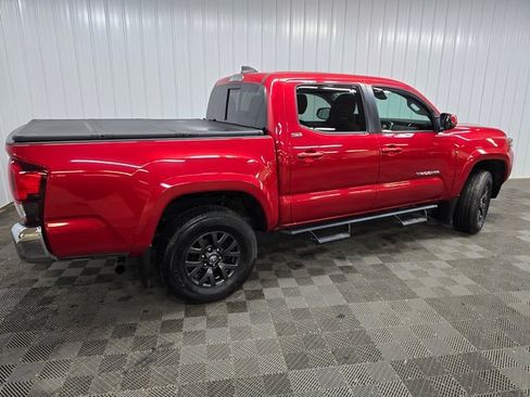 Used 2022 Toyota Tacoma SR5 image 3