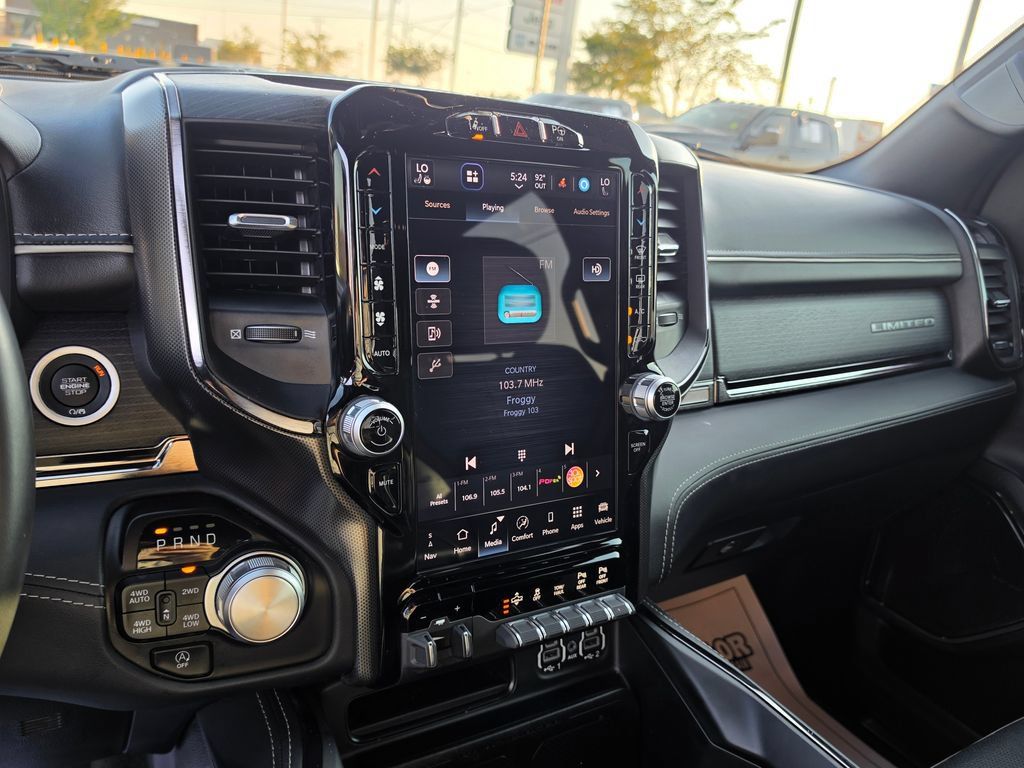 Used 2024 RAM 1500 Limited AWD/4WD image 28