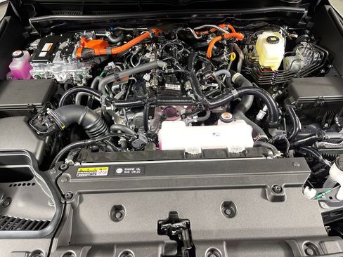 New 2026 Toyota 4Runner Limited AWD/4WD image 9