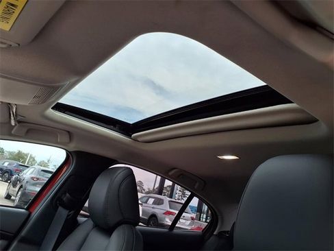 Used 2025 MAZDA MAZDA3 s image 11