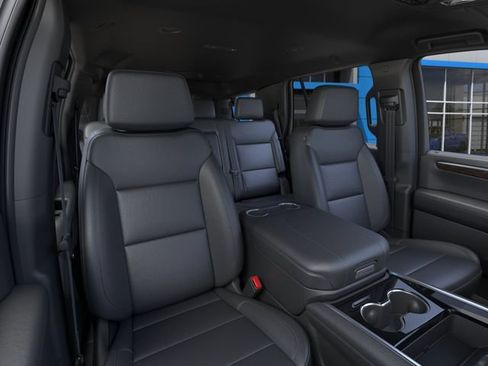 New 2026 Chevrolet Tahoe Z71 w/ Comfort Package AWD/4WD image 16
