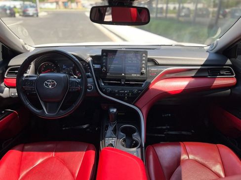 Used 2022 Toyota Camry XSE w/ Carpet Mat Package (TMS) FWD image 16