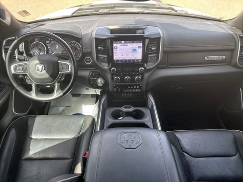 Used 2022 RAM 1500 Laramie w/ Sport Appearance Package AWD/4WD image 12