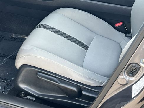 Used 2017 Honda Civic EX-T image 14