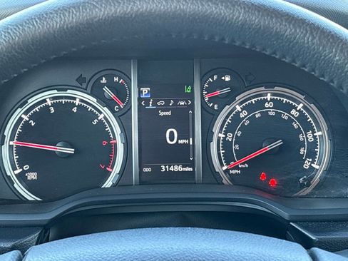 Used 2024 Toyota 4Runner TRD Off-Road image 20