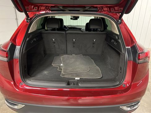 Certified 2022 Buick Envision Essence w/ Safety Package image 6