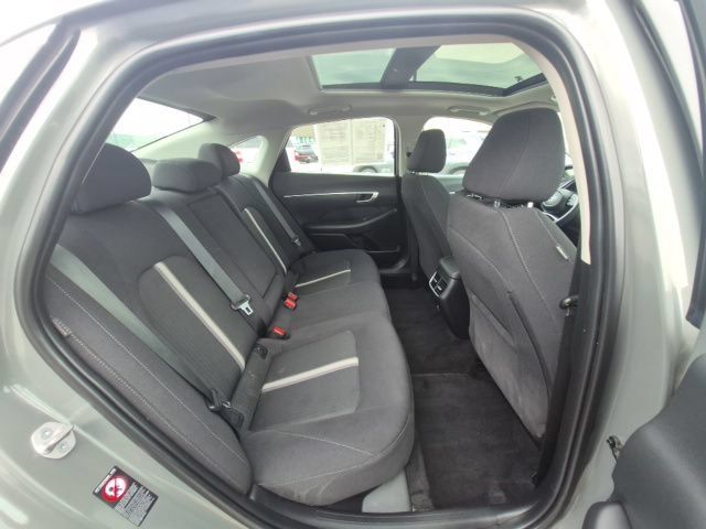 Used 2023 Hyundai Sonata SEL w/ Convenience Package FWD image 14
