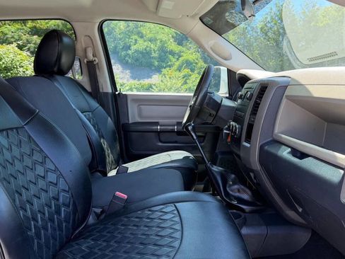 Used 2010 Dodge Ram 2500 Truck ST w/ ST Popular Equipment Group AWD/4WD image 31