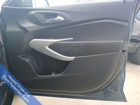 Used 2025 Chevrolet Trax LS w/ LS Convenience Package FWD image 14