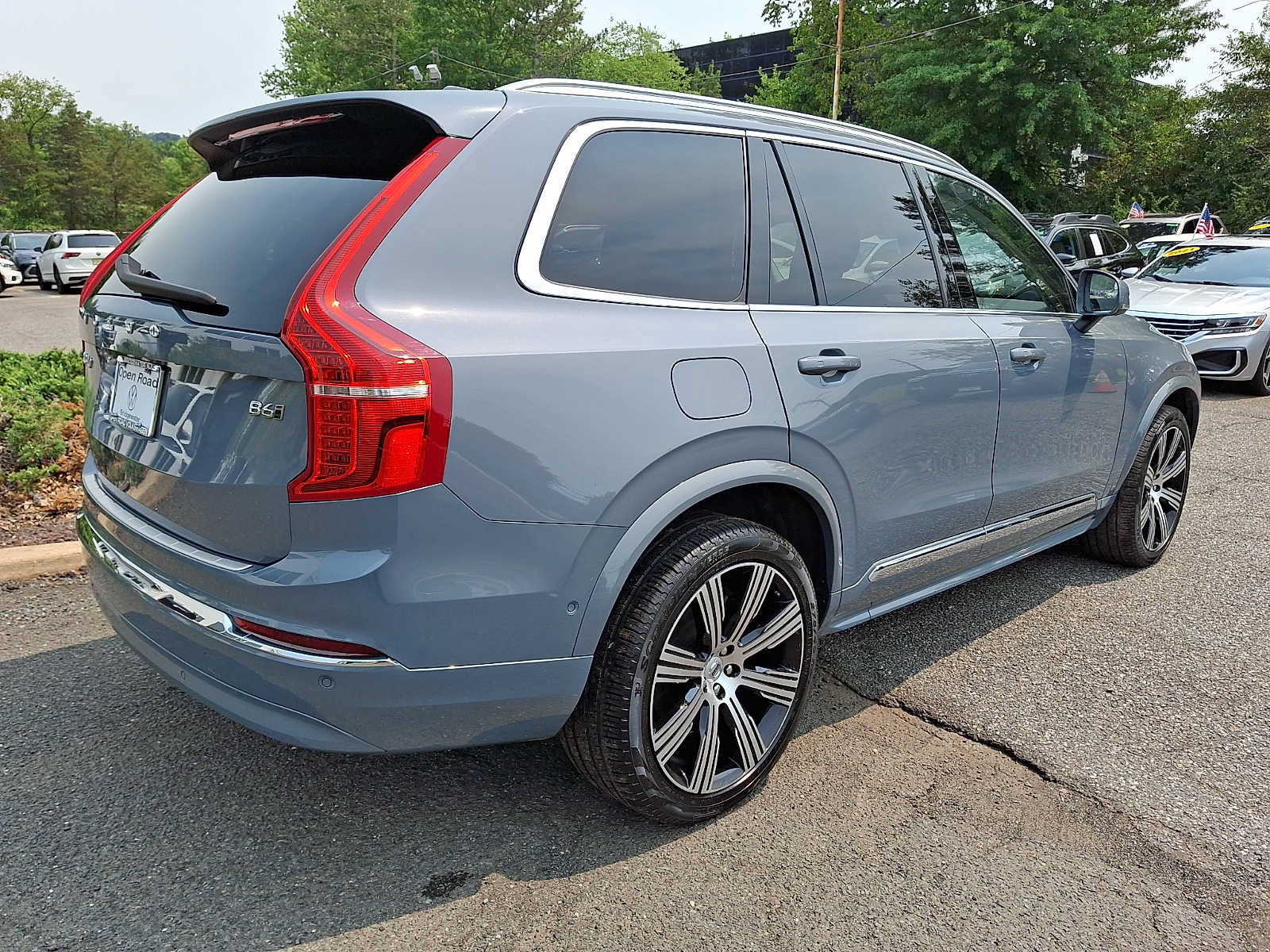 Used 2023 Volvo XC90 B6 Ultimate w/ Protection Package Premier AWD/4WD image 6