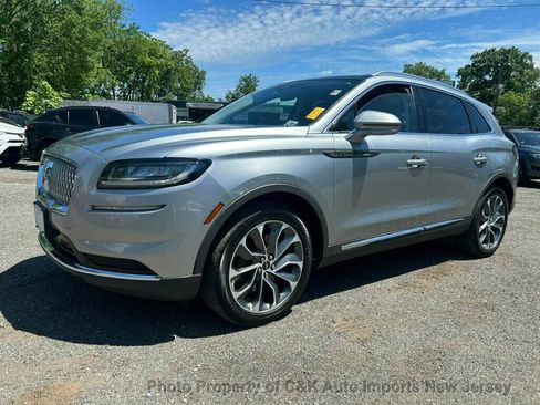 Used 2022 Lincoln Nautilus Reserve w/ Cargo Utility Package AWD/4WD image 18