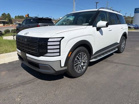 New 2026 Hyundai Palisade SEL image 3