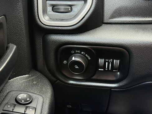 Used 2020 RAM 3500 Tradesman AWD/4WD image 28