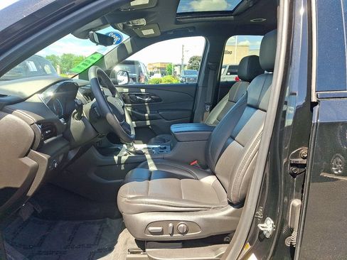 Certified 2023 Chevrolet Traverse RS w/ LPO, Floor Liner Package AWD/4WD image 14