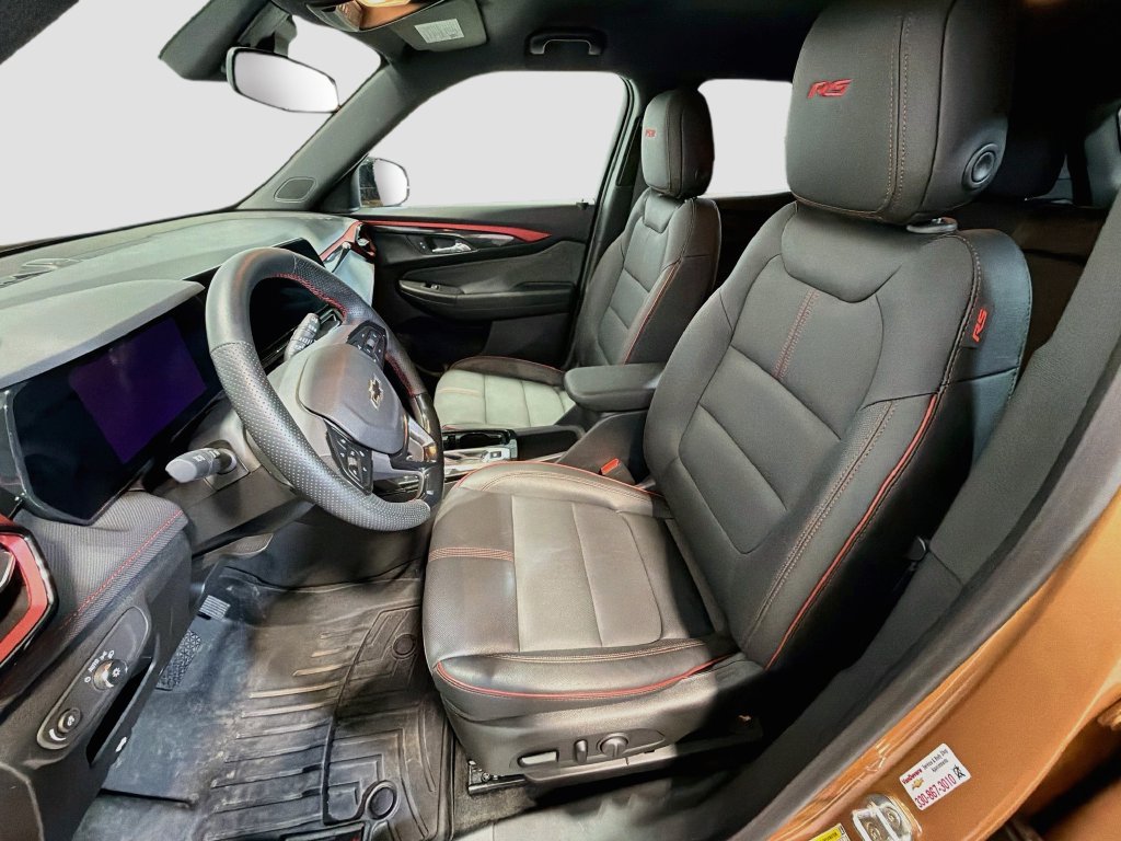 Used 2024 Chevrolet TrailBlazer RS w/ Driver Confidence Package FWD image 20