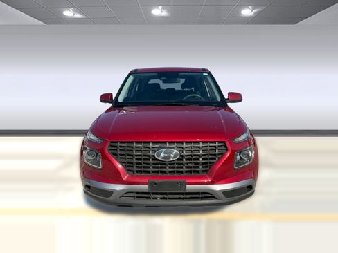 Used 2024 Hyundai Venue SE image 6
