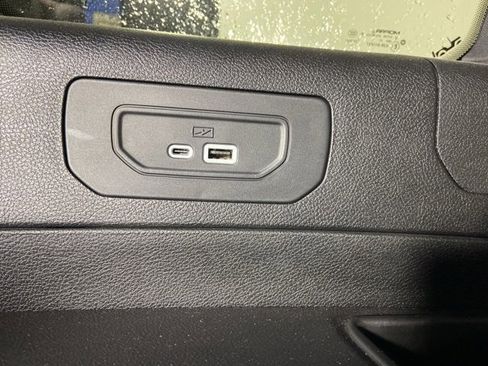 Used 2022 Jeep Grand Cherokee L Overland w/ Luxury Tech Group IV image 12