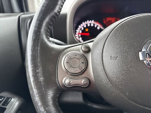 Used 2010 Nissan Cube 1.8 S w/ Interior Illumination Pkg image 17
