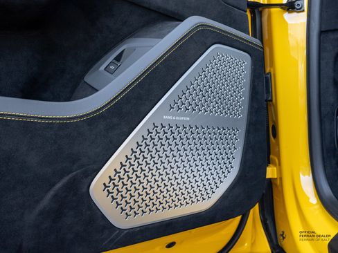 Used 2024 Lamborghini Urus Performante image 35