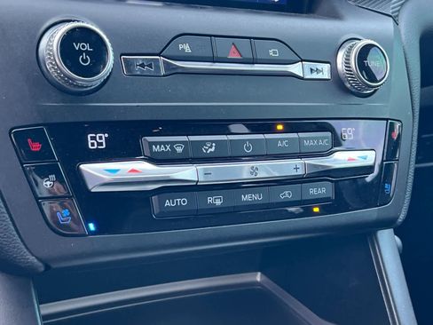 Used 2020 Ford Explorer ST w/ Premium Technology Package image 22