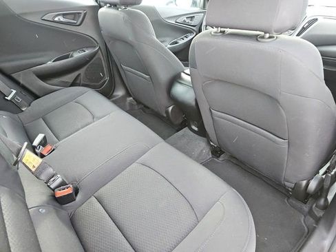 Used 2022 Chevrolet Malibu LS image 16
