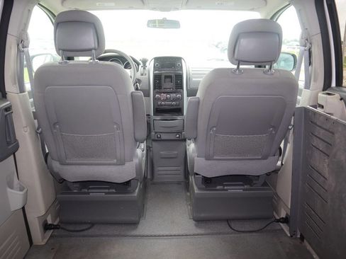 Used 2010 Dodge Grand Caravan SE w/ Popular Equipment Group FWD image 31