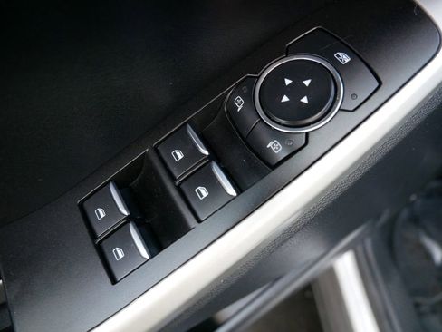 Certified 2021 Ford Explorer XLT w/ Equipment Group 202A image 10