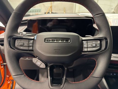 Used 2026 Dodge Charger Scat Pack AWD/4WD image 9