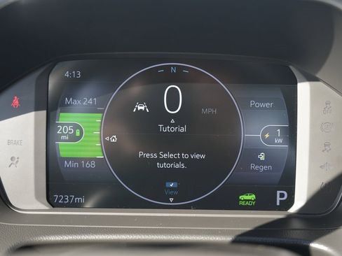 Used 2022 Chevrolet Bolt EUV LT image 45