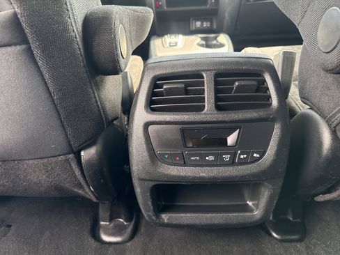 Used 2022 Honda Pilot Sport image 16