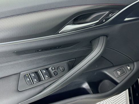 Certified 2023 BMW 530e w/ M Sport Package image 18