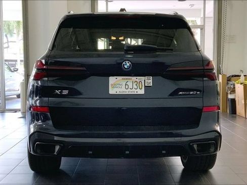 Used 2024 BMW X5 xDrive50e w/ Executive Package AWD/4WD image 4