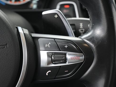 Used 2016 BMW M235i Coupe image 23