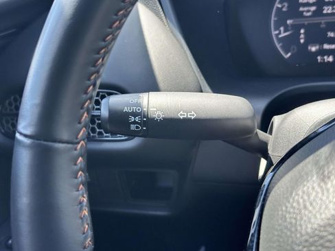 Certified 2025 Honda HR-V Sport image 19