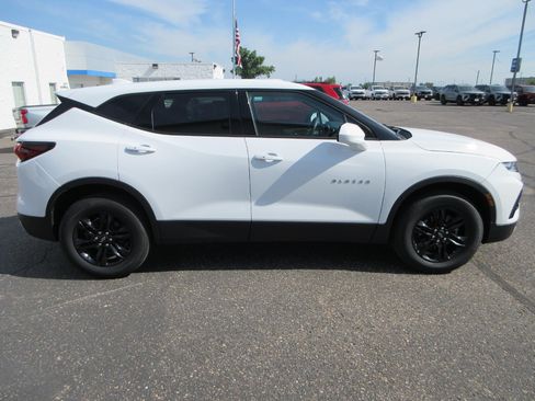 Used 2021 Chevrolet Blazer LT AWD/4WD image 4